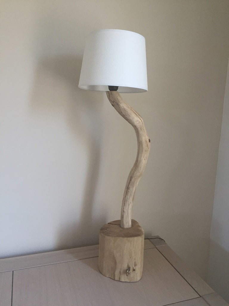 Lampe en bois avec abat-jour blanc bois naturel